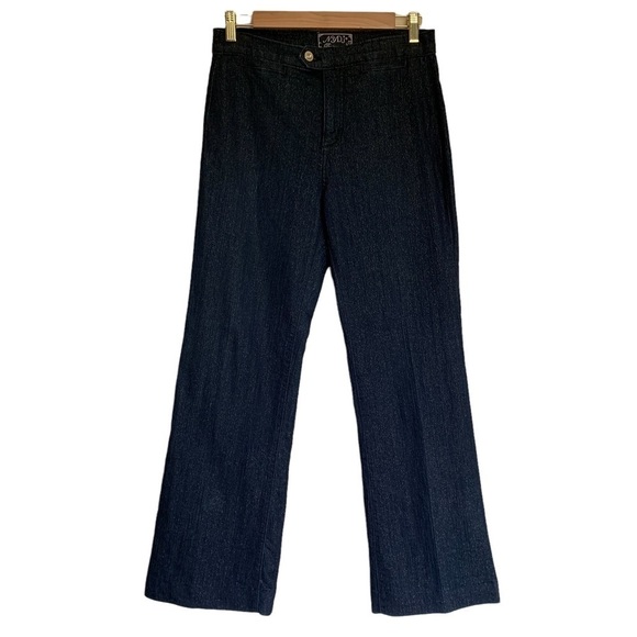 NYDJs not your daughters jeans in dark wash with light metallic threading - Picture 1 of 12